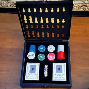 Eekiiqi 4 in 1 chess set Wooden Box Poker Chips Dice 9.5"x9.5"x3" New